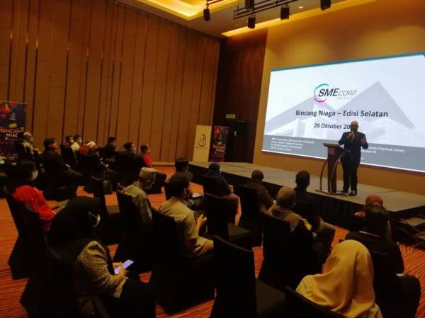 Pihak SME Corp turut memberi penerangan