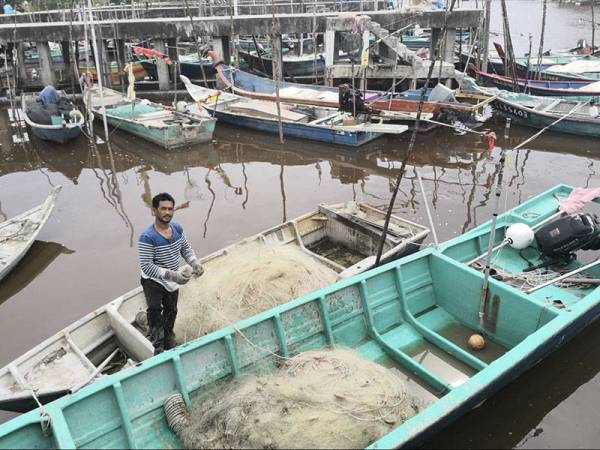 Nelayan berharap kerajaan menaikkan ESH dan ganti IHTI bagi mengurangkan beban nelayan pesisir pantai.