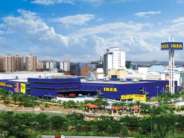 Ikea Damansara ditutup hari ini untuk menjalani pembersihan dan sanitasi selepas seorang pekerja sambilan disyaki dijangkiti Covid-19.
