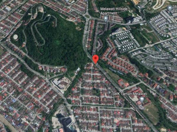 Lokasi helikopter terhempas dekat Taman Melawati, Ampang, Selangor.