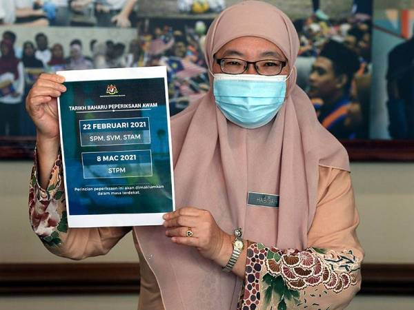 Dr Habibah mengumumkan tarikh baharu peperiksaan awam ketika sesi taklimat bersama media mengenai pengoperasian institusi pendidikan di Kementerian Pendidikan di Putrajaya hari ini. - Foto Bernama