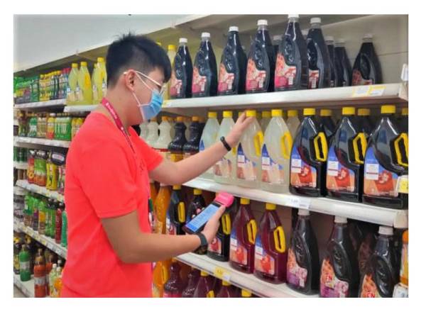 Pelanggan dapat memesan hingga 3,000 barang termasuk produk makanan segar dan barangan runcit serta boleh mendapatkannya dalam tempoh 40 minit.