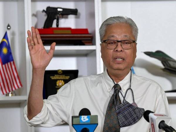 Ismail Sabri ketika sidang media harian pelaksanaan PKPP di Kementerian Pertahanan hari ini.- Foto Bernama