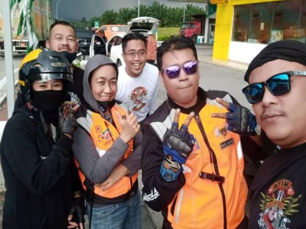 Anita Bikers Club dalam perancangannya untuk mengadakan aktiviti jelajah merentasi Borneo.
