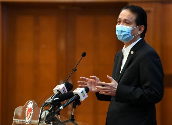 Ketua Pengarah Kesihatan, Tan Sri Dr Noor Hisham Abdullah -Foto Bernama