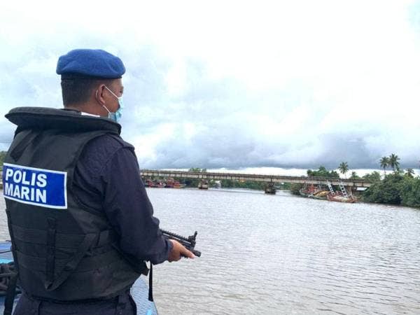 Kawasan sempadan Malaysia-Thailand sentiasa dipantau meskipun musim banjir bagi mengekang kegiatan penyeludupan.
