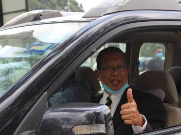 ADUN Sungai Rapat, Datuk Seri Mohammad Nizar Jamaluddin dari Amanah turut hadir ke Persidangan DUN Perak hari ini.