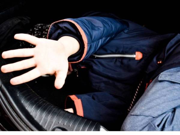 Polis Thailand menahan lima suspek termasuk seorang rakyat Malaysia yang disyaki terlibat menculik seorang ahli perniagaan dari China. Gambar hiasan. - Foto 123RF