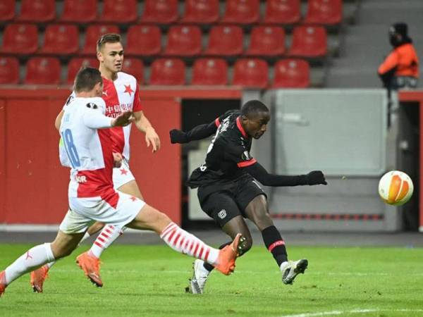 Bailey melakukan percubaan ke gawang gol lawan pada perlawanan berkenaan.