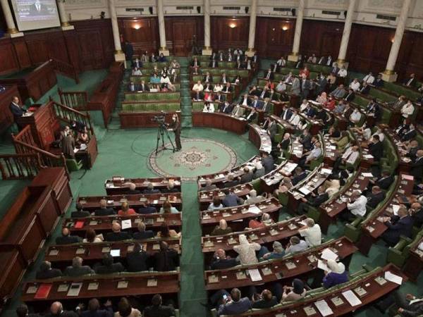Tunisia mengalami krisis politik apabila Perdana Menterinya sering bertukar. - Foto AFP