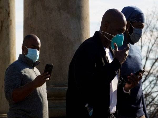 Jumlah keseluruhan kes Covid-19 di AS sebanyak 18,006,061, manakala angka korban kini mencecah 319,190. Foto Xinhua