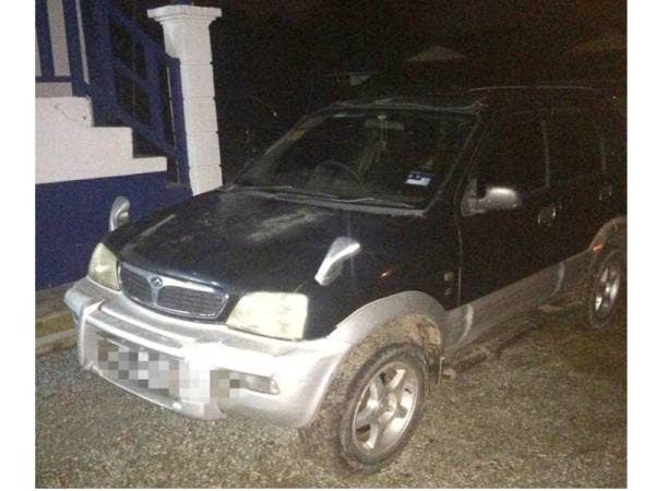 Sebuah kenderaan dari jenis Perodua Kembara turut dirampas semasa anggota PGA sedang melakukan tugas Sekatan di Jalan Raya (SJR) Banggol Kong, Jeram Perdah, Rantau Panjang.