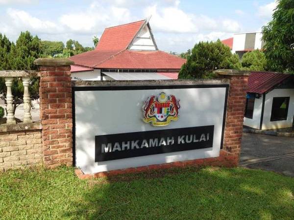 Mahkamah Majistret Kulai pada Rabu mendakwa lima lelaki kerana terlibat dalam kes bunuh seorang lelaki di Lebuhraya Utara Selatan, di Kulai pada 20 Disember lalu.