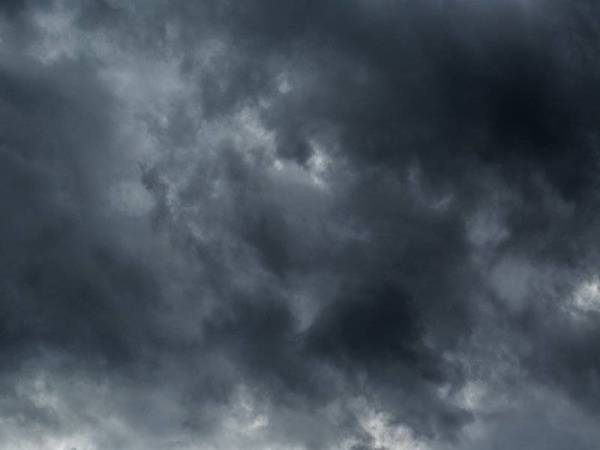 Amaran cuaca buruk dan waspada dengan hujan lebat dijangka berlaku di empat negeri Semenanjung dan beberapa kawasan di Sabah sehingga Sabtu.