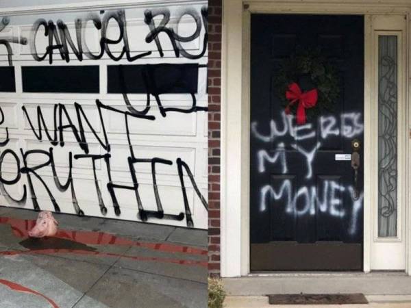 Rumah Pelosi (kiri) dan McConnell diconteng dengan tulisan grafiti dan turut disimbah cat. - Foto: Agensi