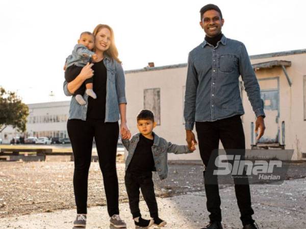 Logesh mahukan keluarga kecilnya fasih bertutur dan menulis dalam bahasa ibunda kerana mahu menyerlahkan mereka adalah anak Malaysia.