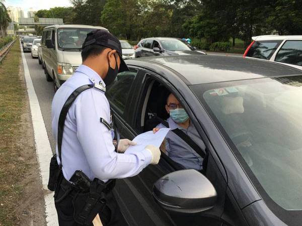 Tiada pengurangan jumlah kenderaan yang ketara pada hari pertama PKP dilaksanakan di Pulau Pinang.