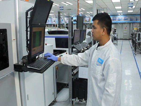 Menerusi penambahbaikan ilmu dan kemahiran, pekerja Flex berpeluang untuk mengembangkan kerjaya ke peringkat yang lebih tinggi.