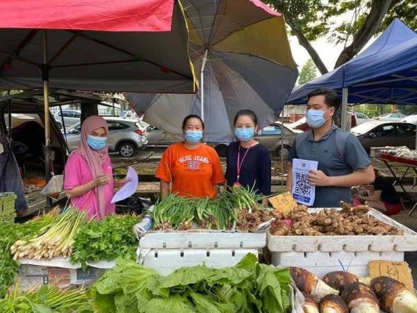 Majlis Perbandaran Klang (MPK) menarik semula kebenaran operasi pasar pagi dan pasar tani di daerah itu selepas mengambil kira perkembangan semasa situasi Covid-19.