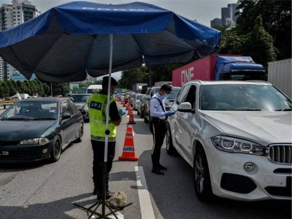 Sebarang keputusan mengenai Perintah Kawalan Pergerakan (PKP) akan mengambil kira kepentingan keseluruhan rakyat termasuk sektor ekonomi.