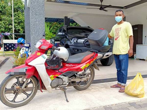 PKP merupakan lubuk rezeki buat Mohd Ibzaiki yang mengambil upah sebagai 'runner'.