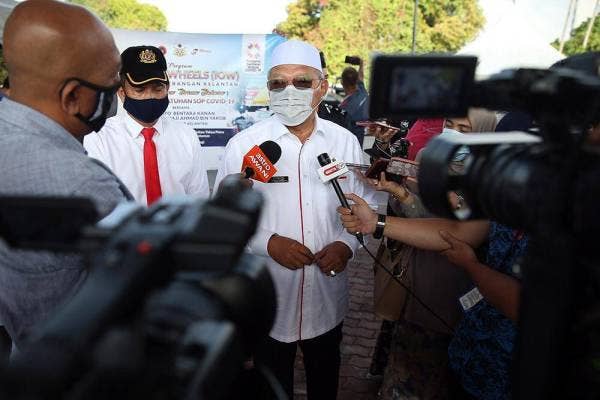 Ahmad Yakob ketika ditemui pemberita pada Rabu.