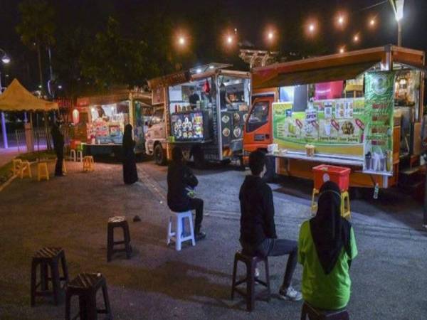Peniaga kendera saji (food truck) mencadangkan supaya kerajaan membenarkan operasi perniagaan sehingga 12 tengah malam dan pelanggan dibenar makan di premis dengan pematuhan prosedur operasi standard (SOP).