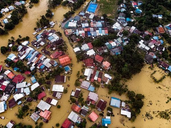 Pemandangan Kampung Tebakang Dayak dari udara selepas Kampung itu dilanda banjir hari ini.