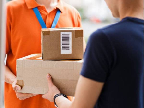 MCMC juga menasihatkan pengguna supaya memahami dan mengetahui hak mereka sebelum memilih perkhidmatan yang ditawarkan oleh syarikat penghantaran. 