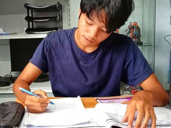 Daniel optimis dan memanfaatkan masa yang ada sebaik mungkin untuk menghadapi peperiksaan tersebut.