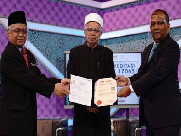 Jakim kini diiktiraf sebagai badan pensijilan halal pertama di negara ini apabila memperoleh kelulusan akreditasi ISO/IEC 17065.