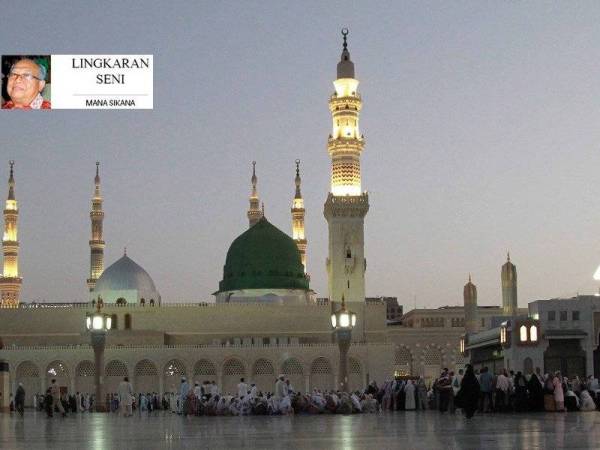 Masjid Nabawi di Madinah sekarang. Penyair Hassan Ibnu Thabit pernah diberikan satu sudut khas di masjid ini pada zaman Nabi Muhammad SAW bagi mempertahankan Islam daripada serangan syair musyrikin.