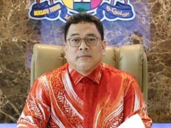 Sulaiman ketika sidang akhbar di Seri Negeri, Ayer Keroh Melaka pada Khamis.