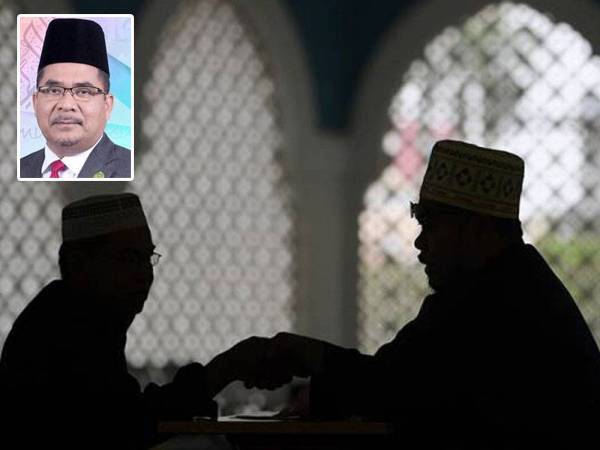 Gambar hiasan. Gambar kecil: Zakaria