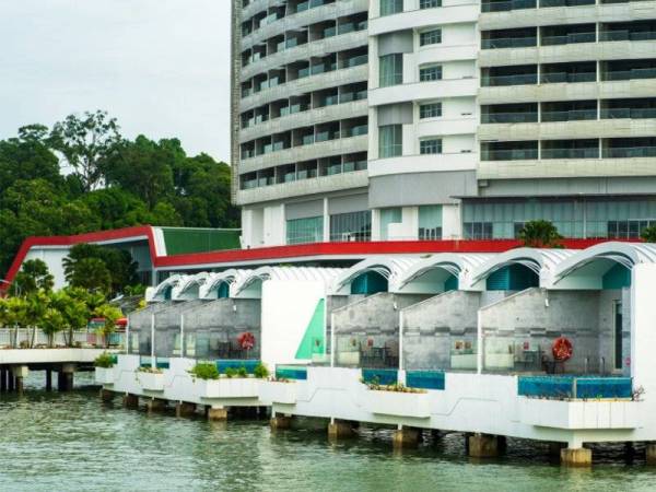 Menurut Bank Negara Malaysia, prospek bagi industri perhotelan masih sangat bergantung kepada tahap sekatan dan tempoh larangan merentas sempadan negeri dan antarabangsa. (Gambar hiasan) - Foto 123RF