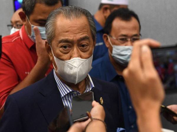 Presiden Bersatu, Tan Sri Muhyiddin Yassin berkata, perkara itu merupakan antara intipati yang dibincangkan dalam mesyuarat Bersatu dan Perikatan Nasional Johor selama empat jam pada Rabu.