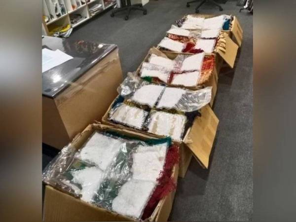 Dadah yang dirampas daripada kartel dadah antarabangsa. - Foto Yonhap