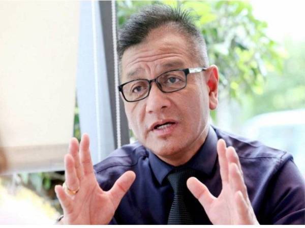 Datuk Norhizam Hassan Baktee.