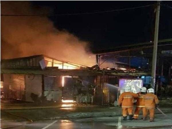 Kebakaran di Lorong Pasar Sentul yang berlaku pada awal Januari lalu.