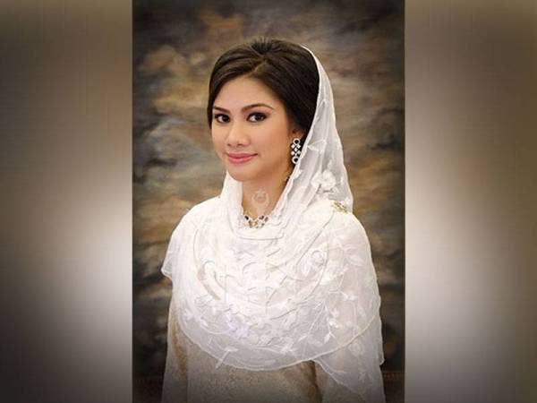 Yang Amat Mulia Che’ Puan Besar Khaleeda - Foto kemahkotaan.johor.gov.my
