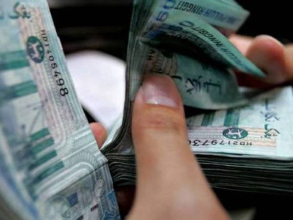 Balu atau duda penerima Pingat Jasa Malaysia (PJM) akan menerima bayaran RM500 secara one-off mulai Rabu ini.