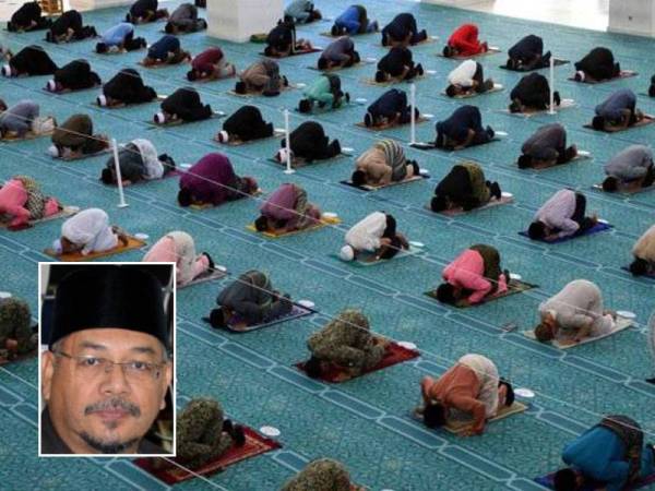 Pahang membenarkan solat sunat Aidilfitri dengan bilangan jemaah dihadkan hanya 50 orang di masjid dan 20 orang di surau. Gambar kecil: Zulkifle