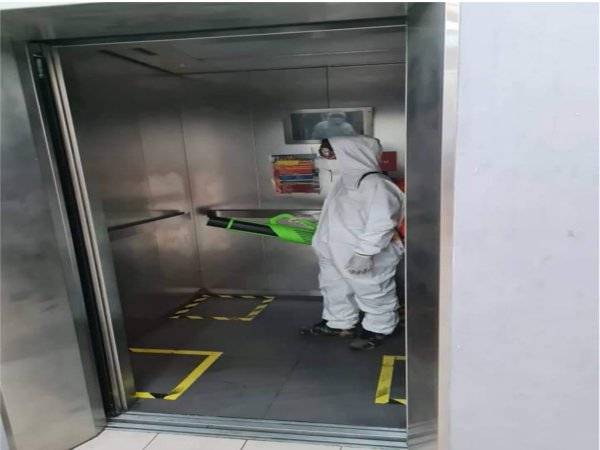 Kompleks Pekan Rabu, Alor Setar ditutup tiga hari untuk kerja-kerja sanitasi bangunan berkenaan. - Foto Facebook Pekan Rabu