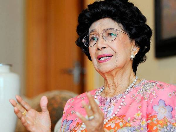 Tun Dr Siti Hasmah