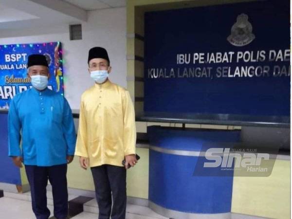 Borhan (kanan) memberi kerjasama penuh dalam siasatan yang dijalankan di IPD Kuala Langat pada Khamis.
