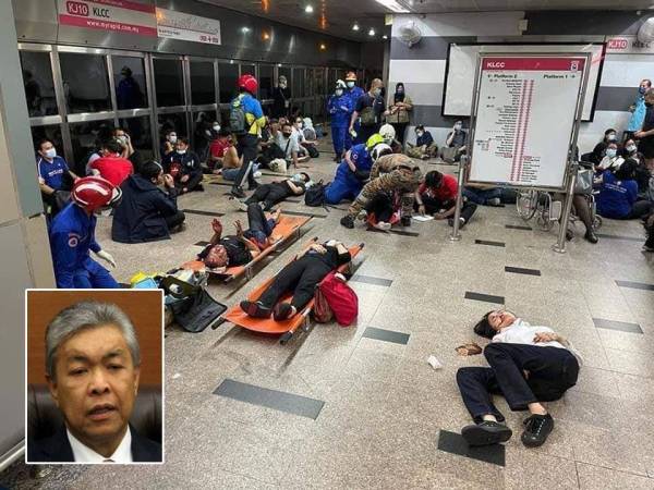 Sebahagian daripada penumpang yang terlibat dalam kejadian kemalangan membabitkan dua tren itu diberi rawatan awal oleh pasukan keselamatan.
Gamber kecil: Ahmad Zahid Hamidi