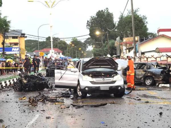 Lokasi kejadian sebuah kereta membawa muatan mercun yang meletup dan mengorbankan seorang lelaki dalam keadaan tragis di Lembah Sireh pada Jumaat lalu.