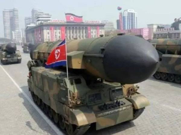 Korea Utara terkenal dengan program peluru berpandu balistiknya selain memiliki senjata nuklear. - Foto AFP