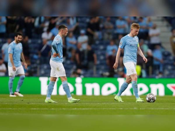 Pemain Manchester City kecewa setelah tewas 0-1 kepada Chelsea pada aksi final Liga Juara-Juara awal pagi tadi.