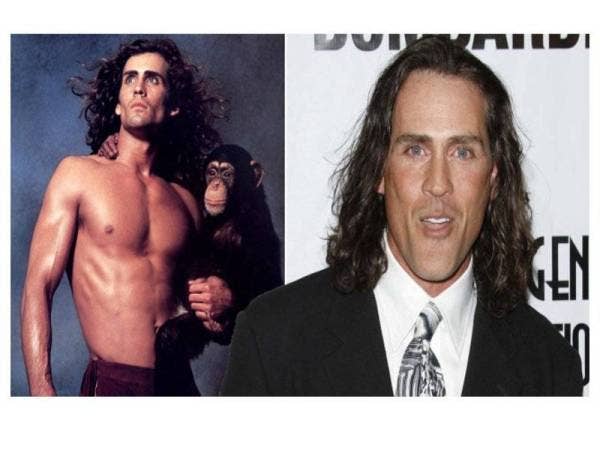 Joe Lara yang membintangi 'Tarzan: The Epic Adventures' terkorban dalam nahas pesawat bersama isterinya dan beberapa orang lain.